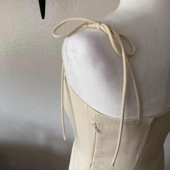 Backyard Roses Cream Kite Midi Dress NWOT - Picture 7 of 10